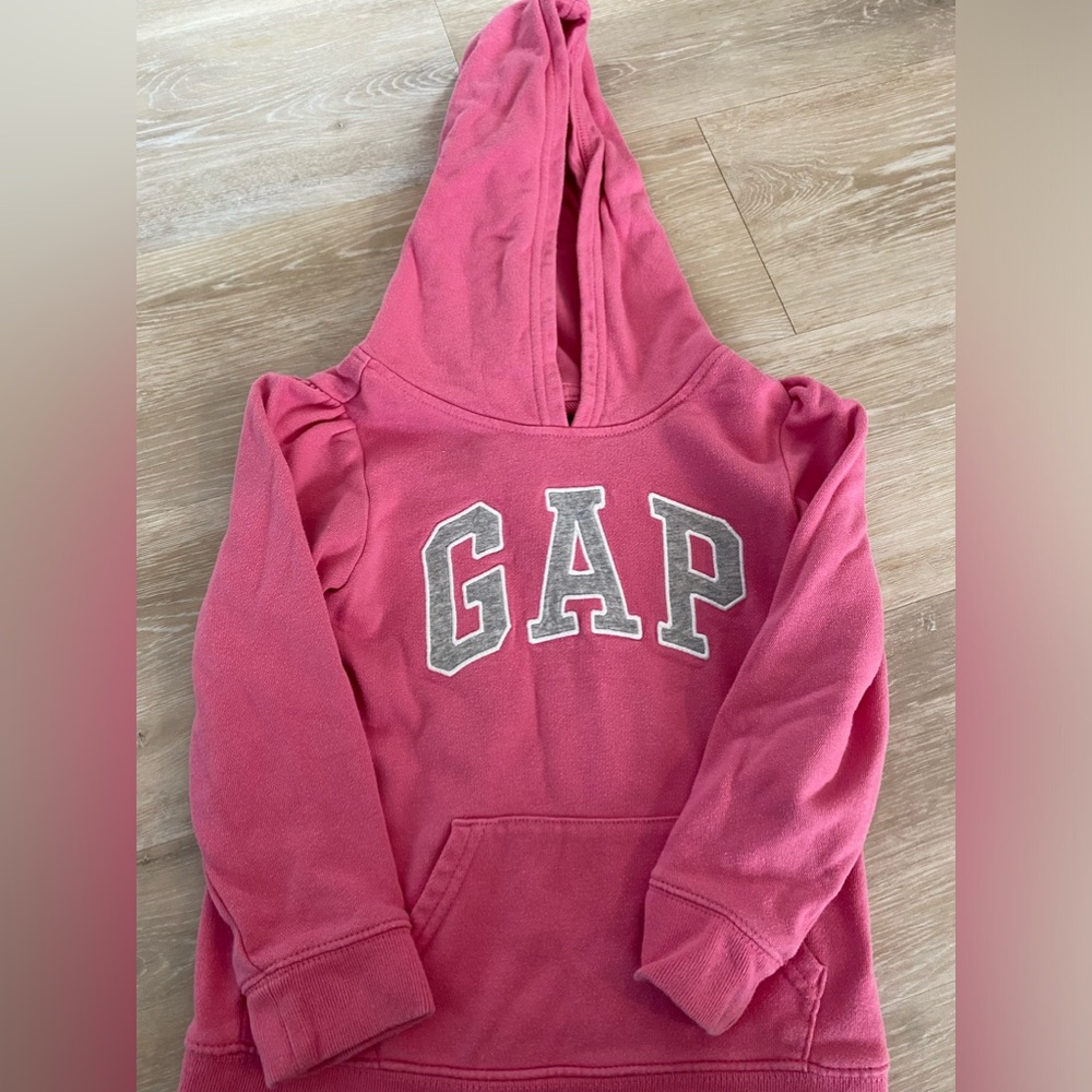 Gap hoodie, size 5T